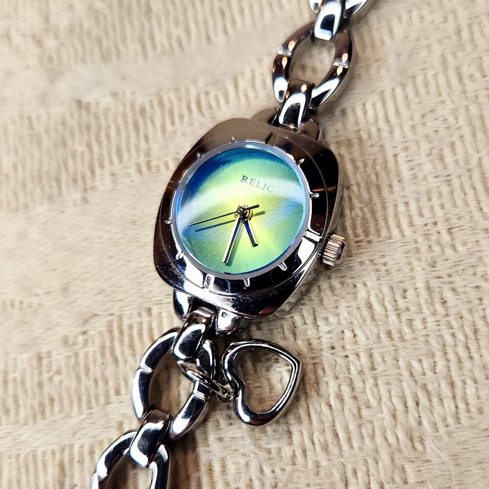 🌺 LADIES  RELIC WATCH  BY FOSSIL